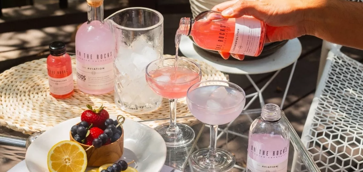 Cosmopolitan Cocktail with EFFEN® Vodka